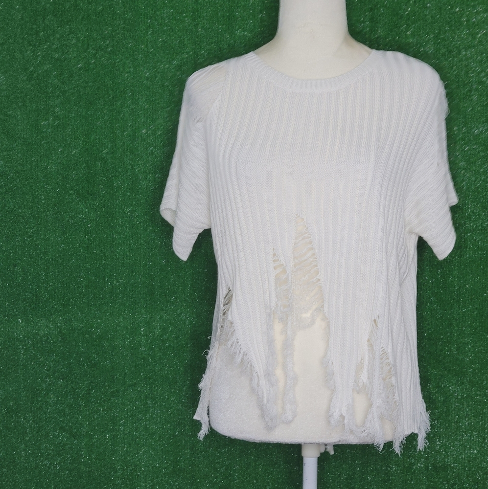 NWT Ivory Short Sleeve Distressed Sweater